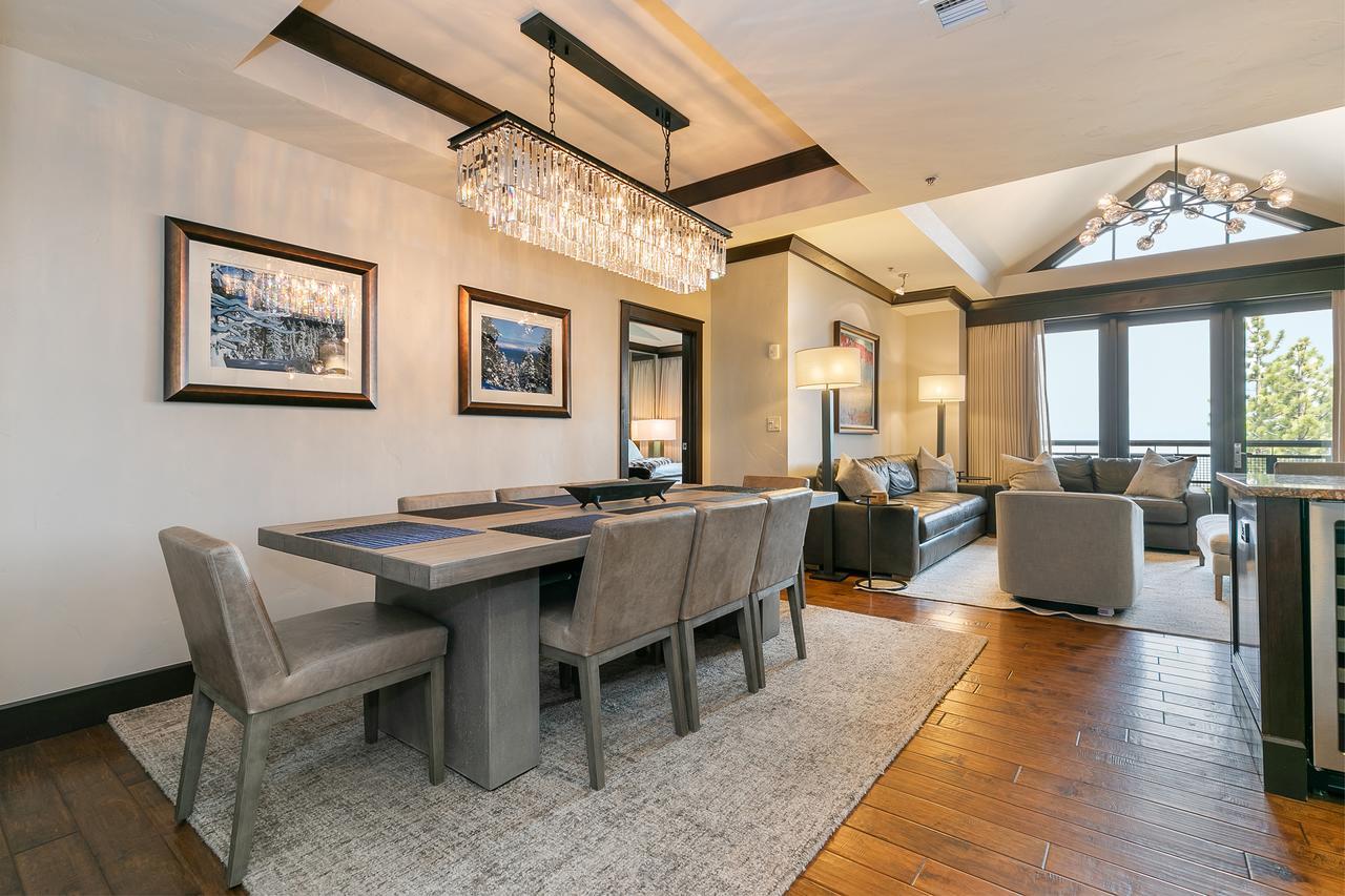 Constellation Residences Траки Экстерьер фото
